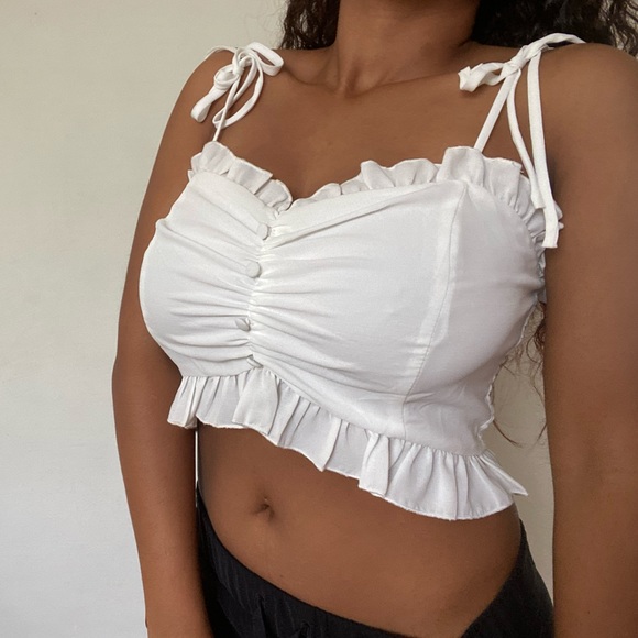 SoBellaa Tops - White Crop Top Ruffle Adjustable Straps